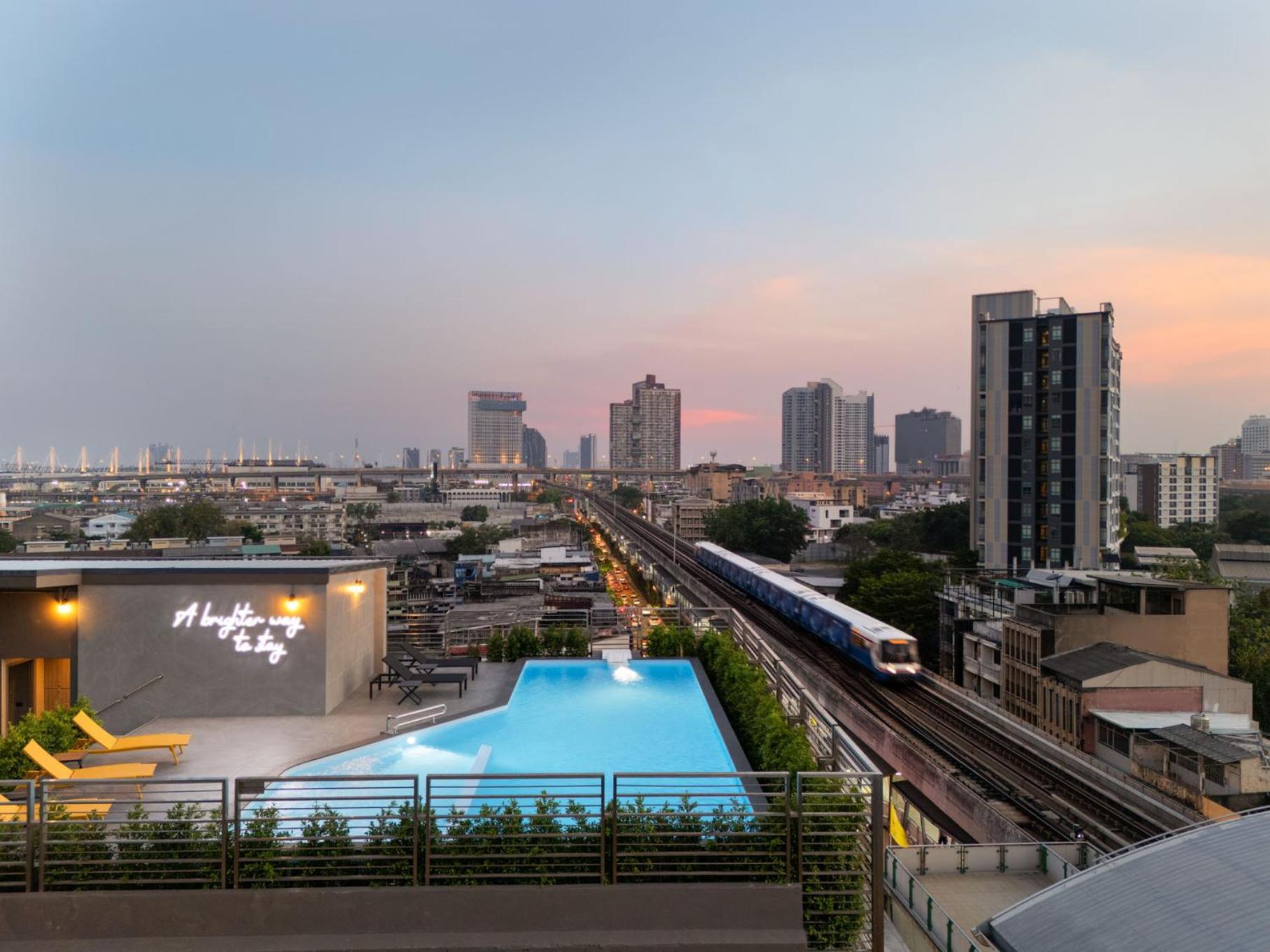 מלון Lumen Bangkok Udomsuk Station מראה חיצוני תמונה